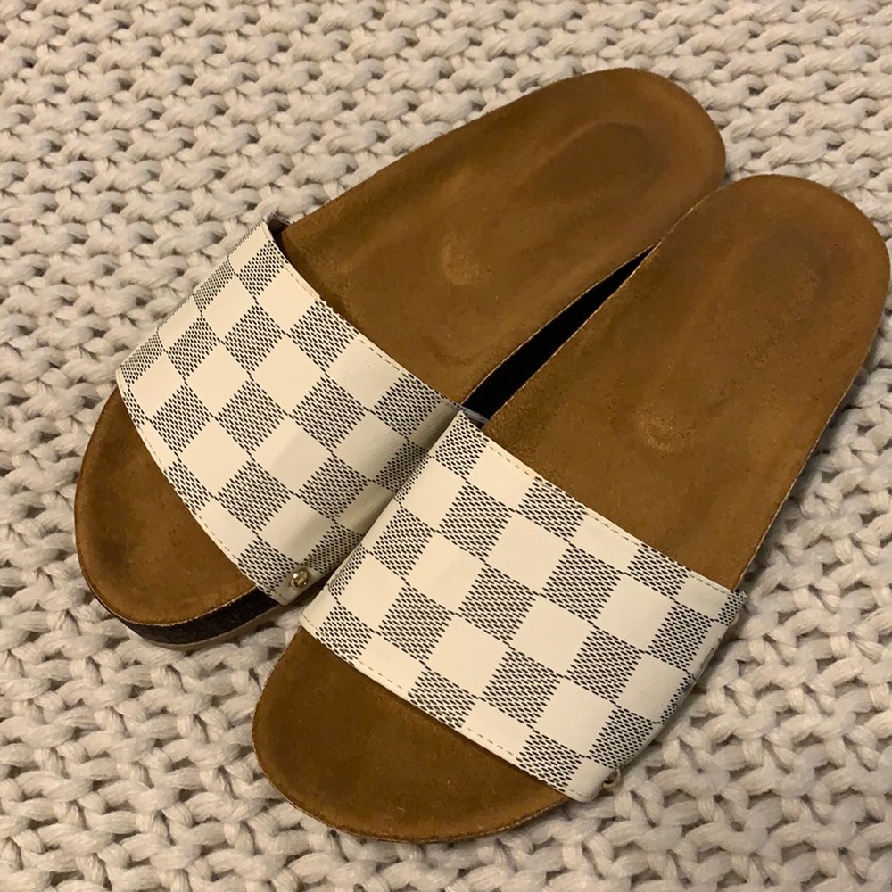 Women’s White Check Slide Sandals